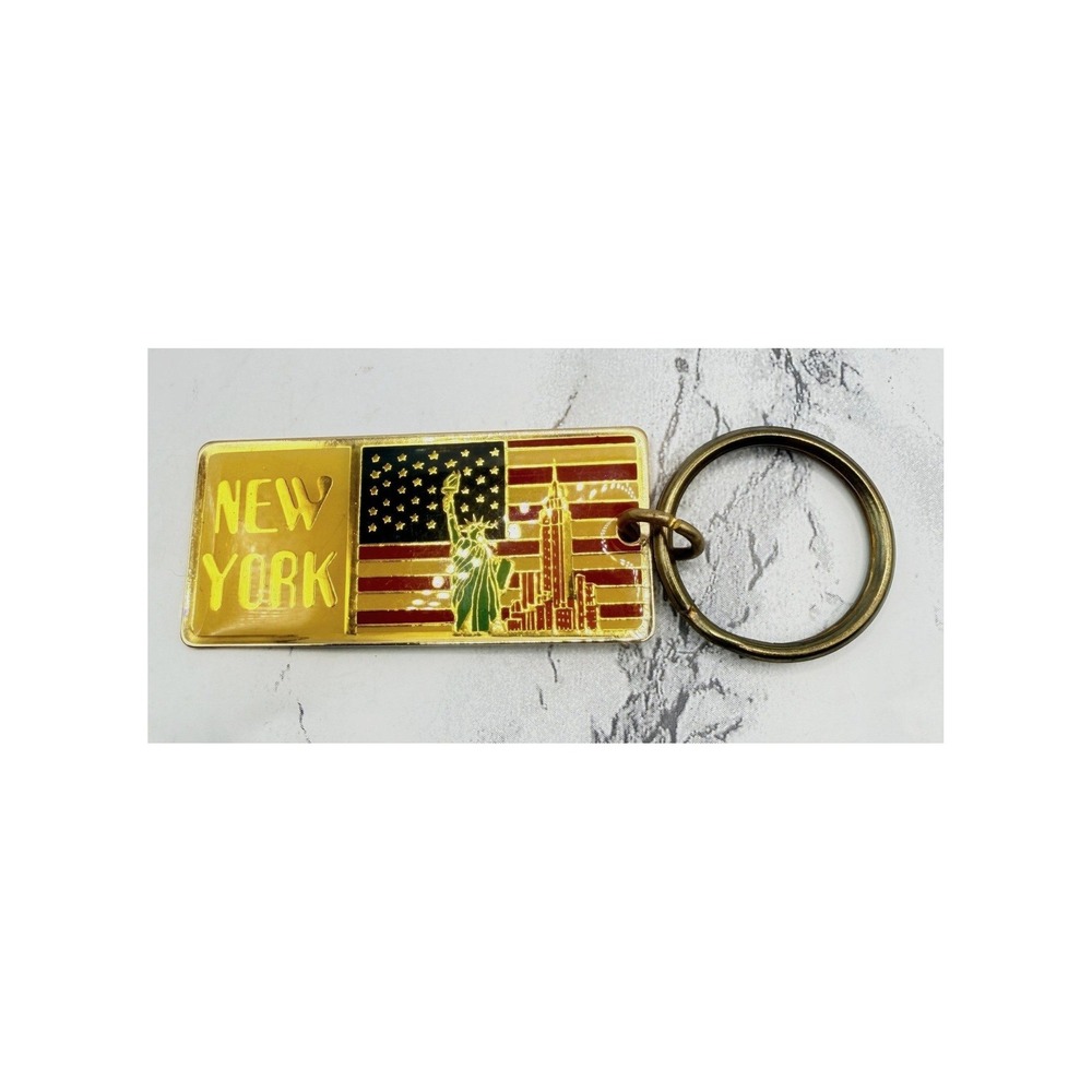 Vintage 1991 New York City Keychain Statue of Liberty American Flag Souvenir